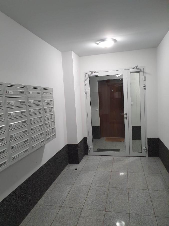 Apartament 3 Pokojowy Lub Pokoj W Mieszkaniu W Nowym Bloku Warschau Buitenkant foto