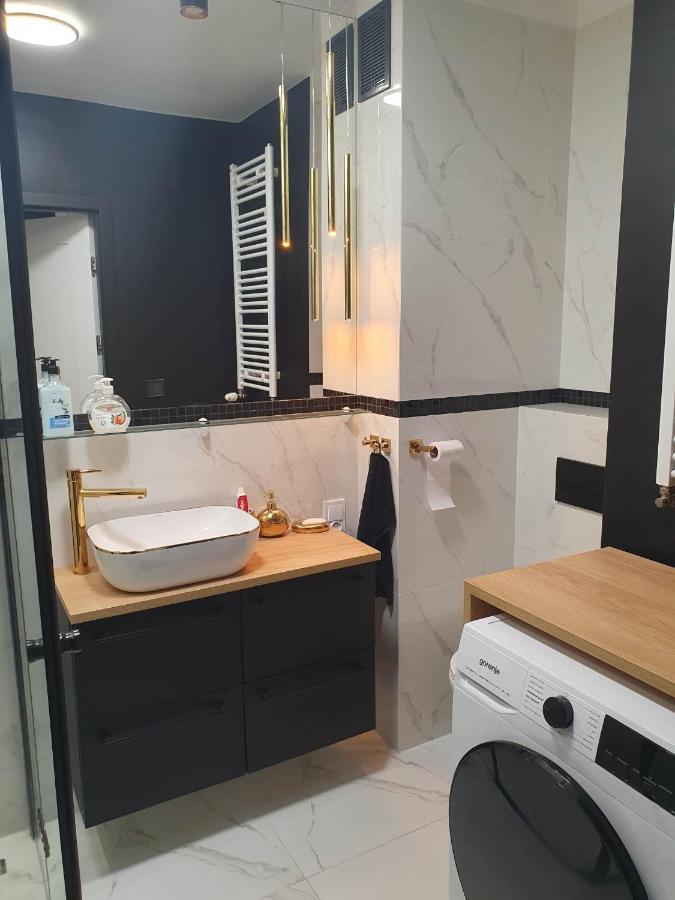 Apartament 3 Pokojowy Lub Pokoj W Mieszkaniu W Nowym Bloku Warschau Buitenkant foto